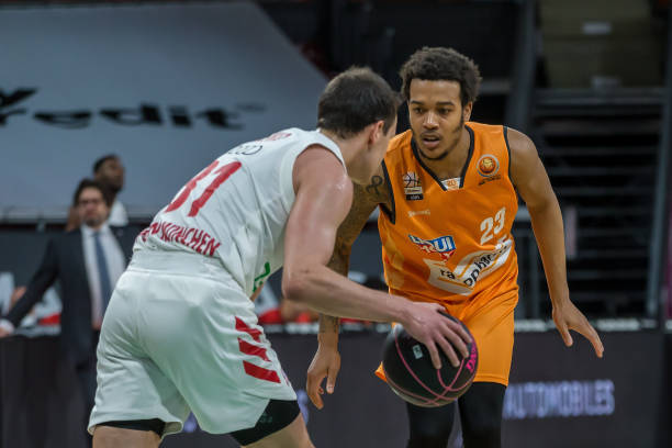 这番回应不 这番回应不